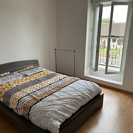 Maison De Ville 2 Chambres Dange-Saint-Romain Екстер'єр фото
